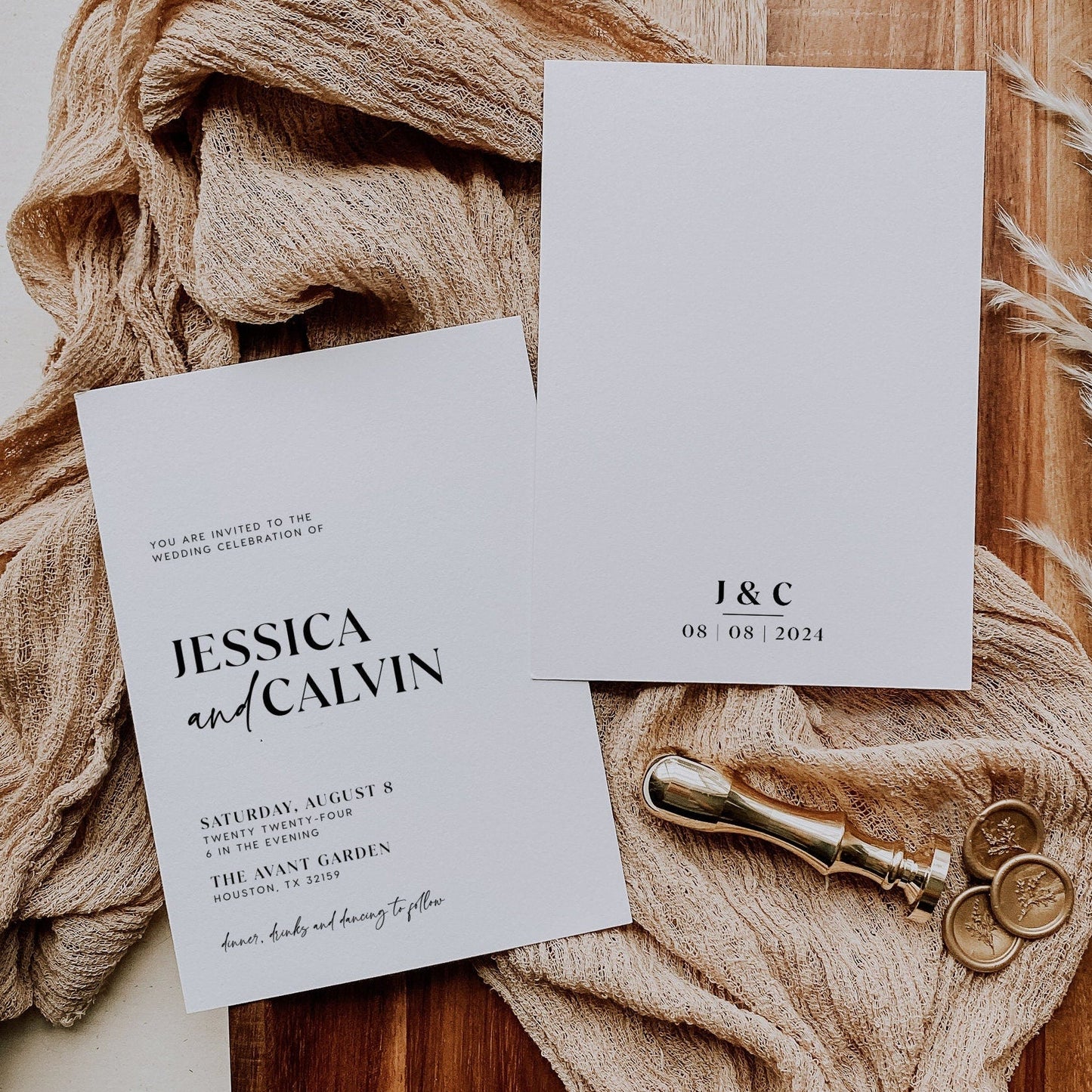 Modern and minimalist wedding invitation set - LovelyTemplatesCo