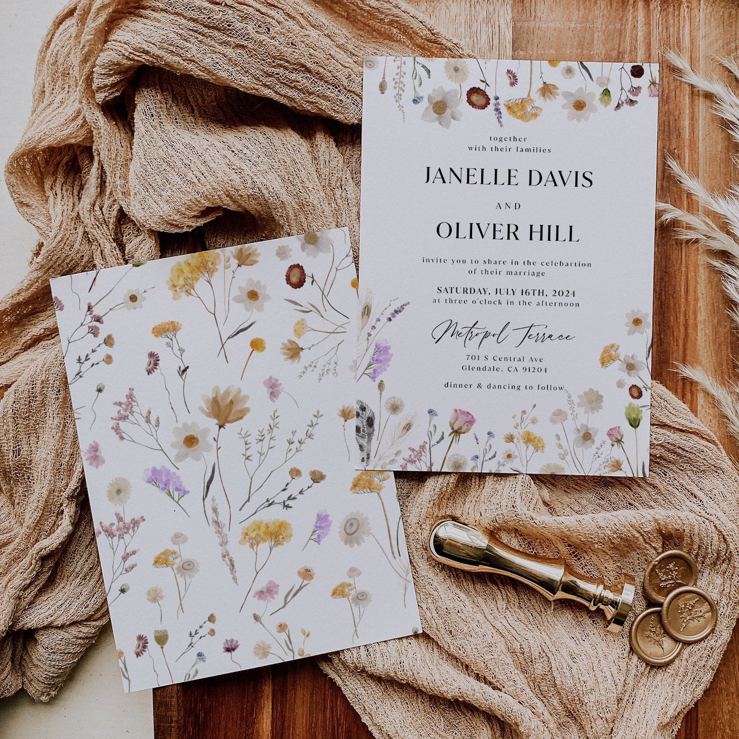 Wedding Invitations floral, Wildflower Invitation set - LovelyTemplatesCo
