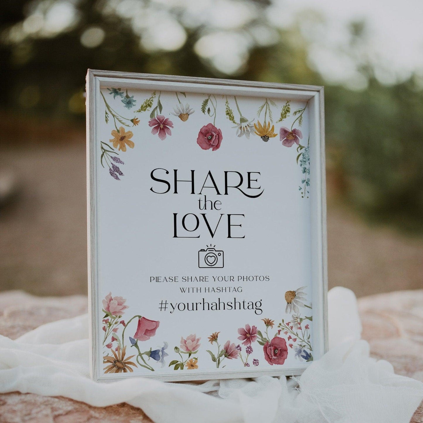 Wildflower Share the Love sign - LovelyTemplatesCo