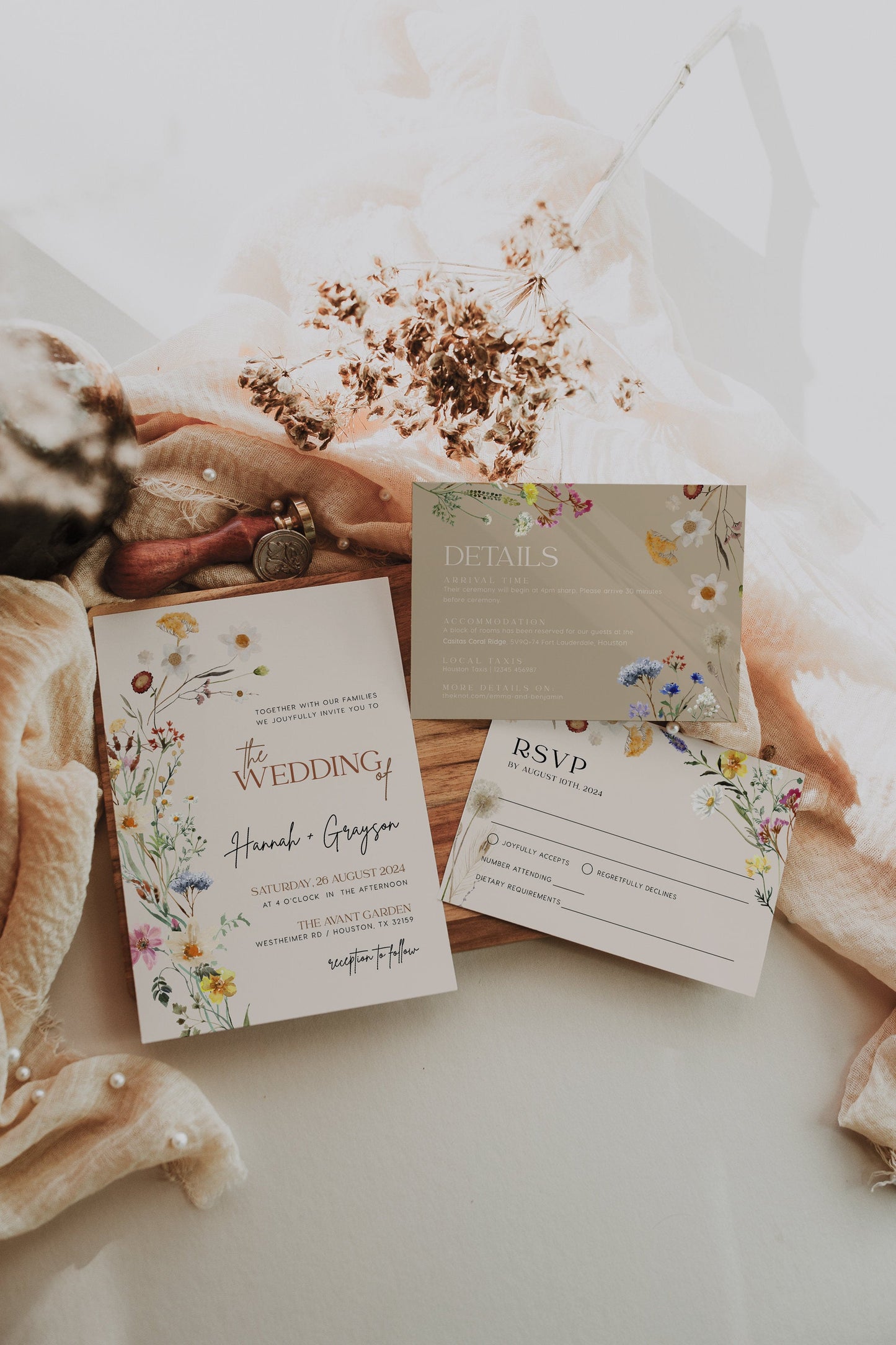Wildflower wedding invitation | Boho Wedding invitation Bundle | Customizable templates - LovelyTemplatesCo