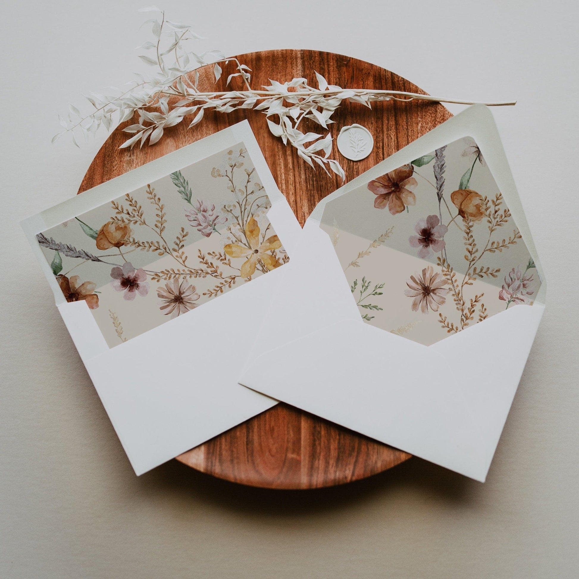 Wedding Invitation Envelope Liner, Boho Floral Invitation Envelope Liner - LovelyTemplatesCo