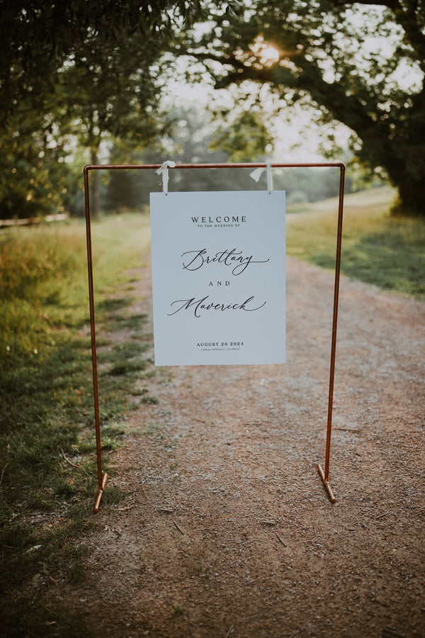 Minimalist wedding welcome sign, Aesthetic wedding sign, Wedding welcome sign template #aestheticlwt