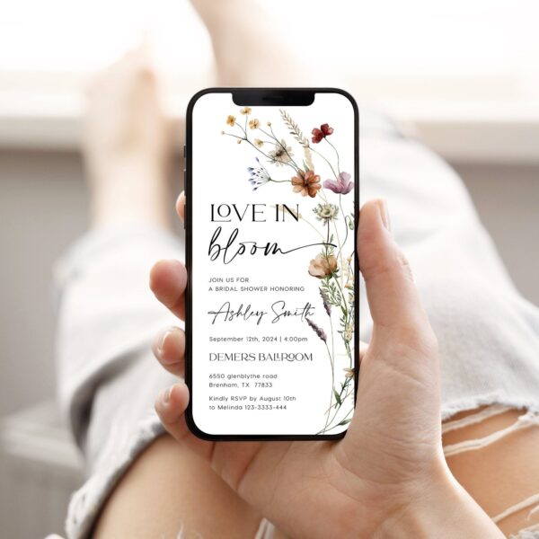 Digital Bridal Shower invitation, Love In Bloom Evite - LovelyTemplatesCo