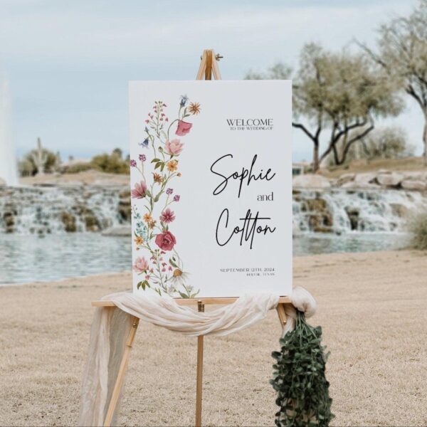 Wildflower Wedding Welcome sign - LovelyTemplatesCo